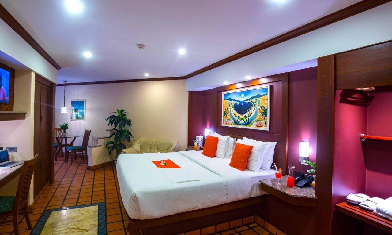 Pacific Club Resort Karon Екстер'єр фото
