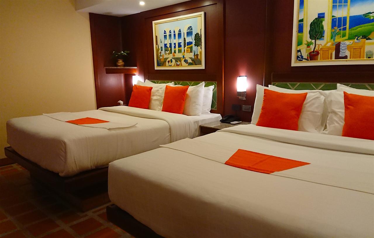 Pacific Club Resort Karon Екстер'єр фото